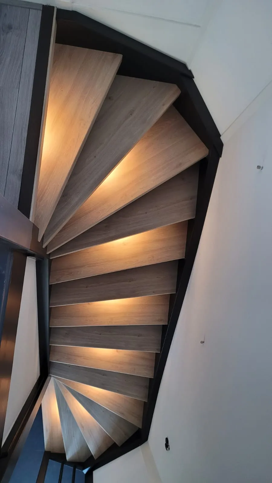 habillage-marches-hyeres habillage de marches à Hyères