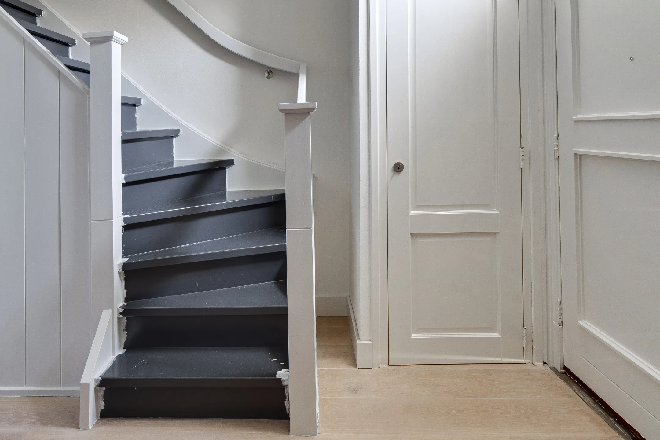 escalier tournant ancien